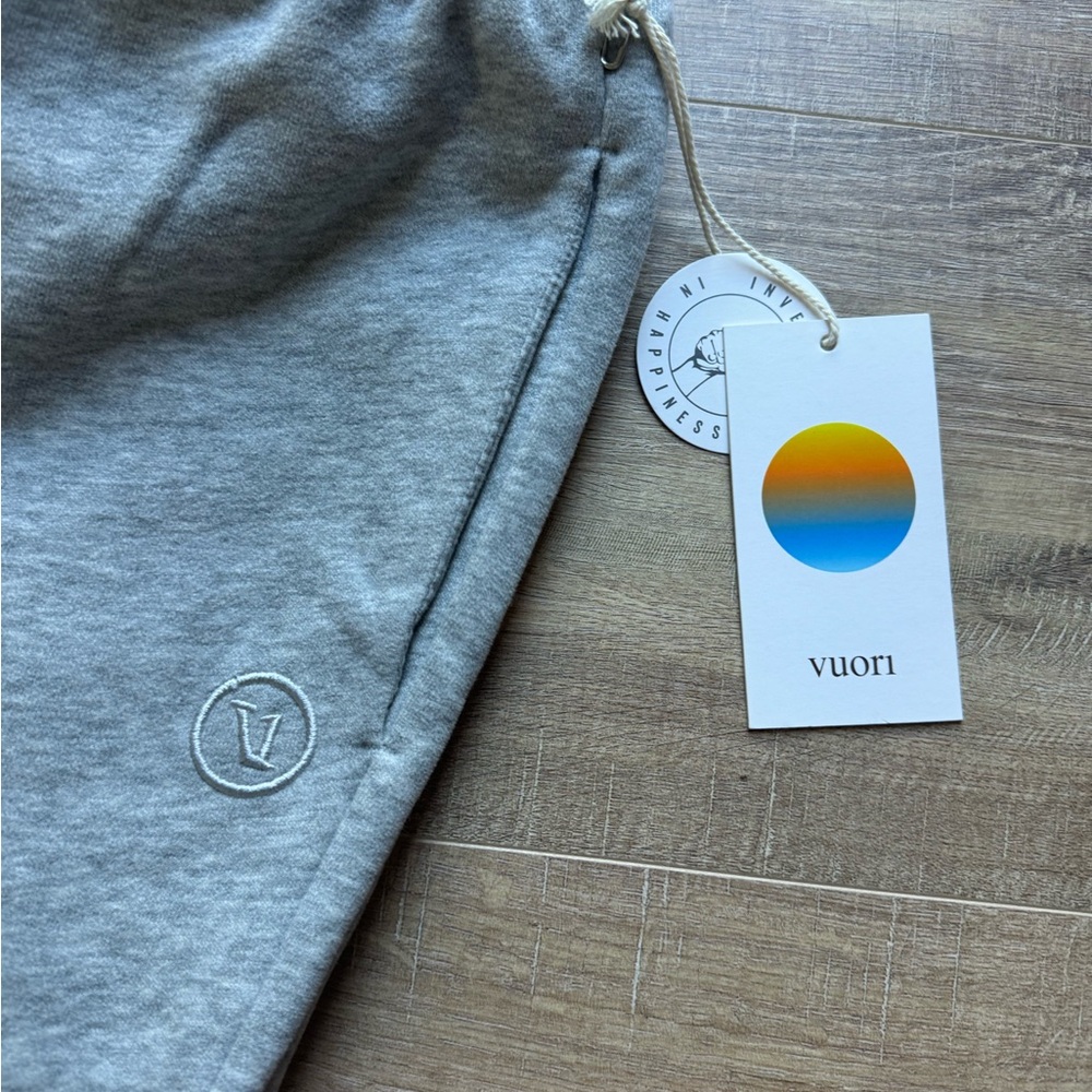 New With Tags Vuori Sedona Sweatpant Light Heather Gray XS NWT Cozy Lounge wear - Picture 7 of 8